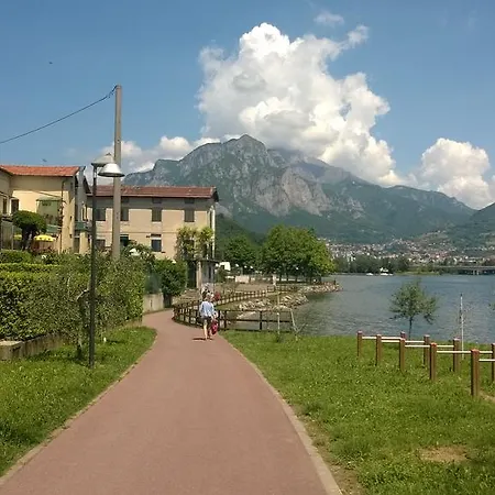 House&lake דירה *